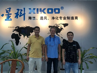 澳洲客戶參觀星科環(huán)保空調(diào)